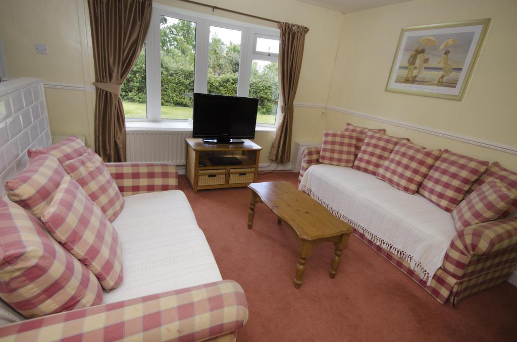 Watermouth Lodges Илфракомб Екстериор снимка